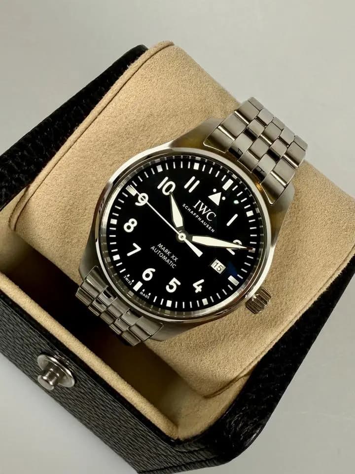 IWC Pilot's Watch Mark XX IW328202 I Black I Full Set I NEW I 2026