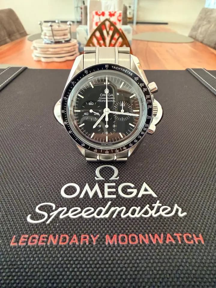 Omega Speedmaster Professional Moonwatch Full set; Big Box; Brand New