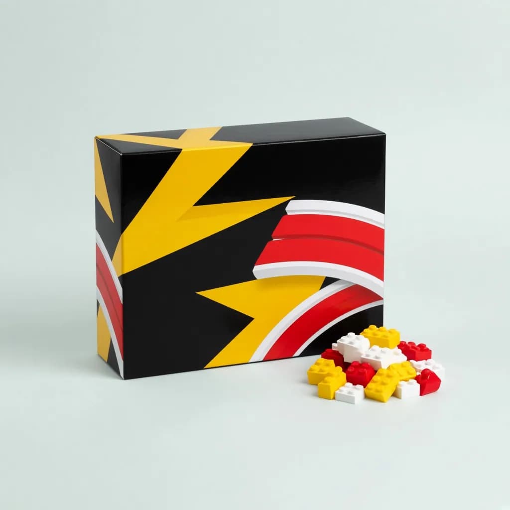 LEGO Pokémon Pikachu and Poké Ball 72152